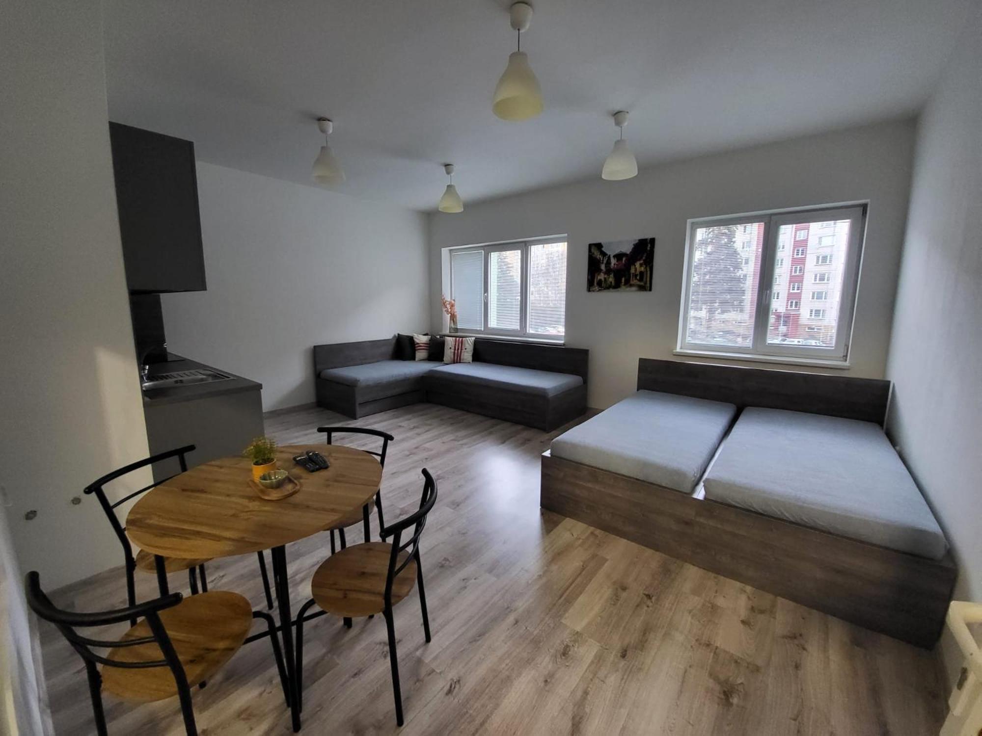 Apartman Nova Bana Buitenkant foto